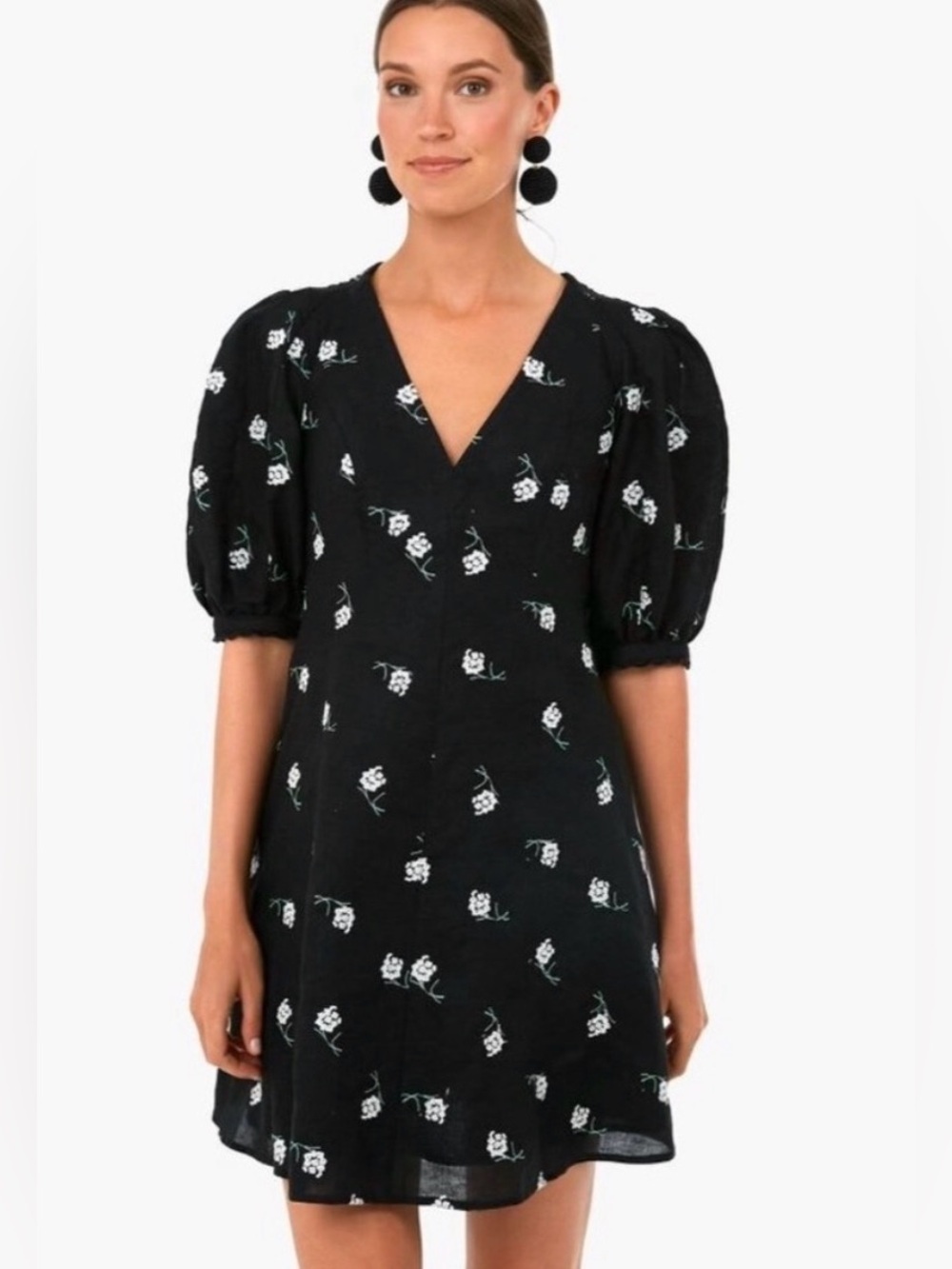 Tuckernuck Serena Mini Dress Embroidered Floral Baby's Breath Black Size XXXL